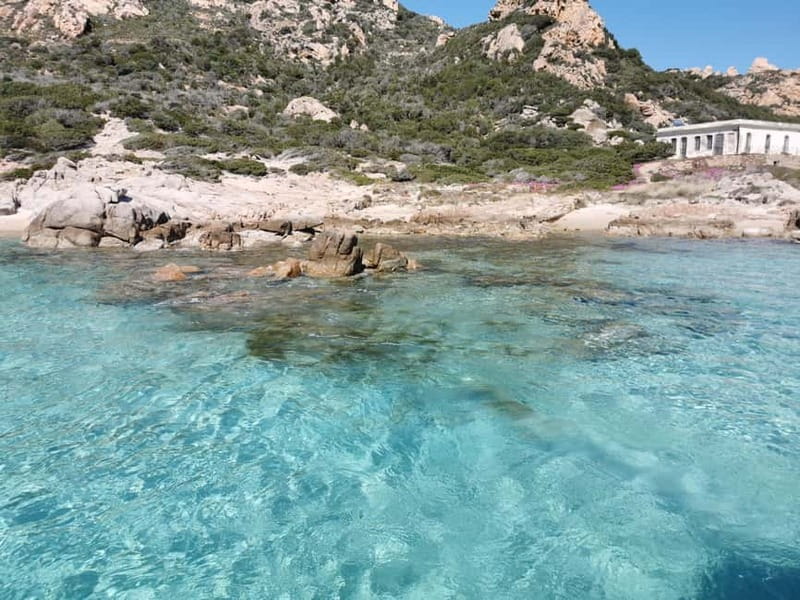 Palau: La Maddalena Archipelago Comfort Boat Tour with Stops - Why this boat works better than a packed excursion