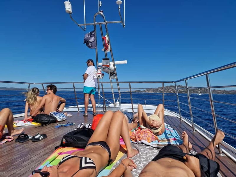 Palau: La Maddalena Archipelago Comfort Boat Tour with Stops - La Maddalena town: one hour for a change of pace