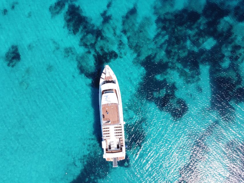 Palau: La Maddalena Archipelago Comfort Boat Tour with Stops - Food, drinks, and what to pack