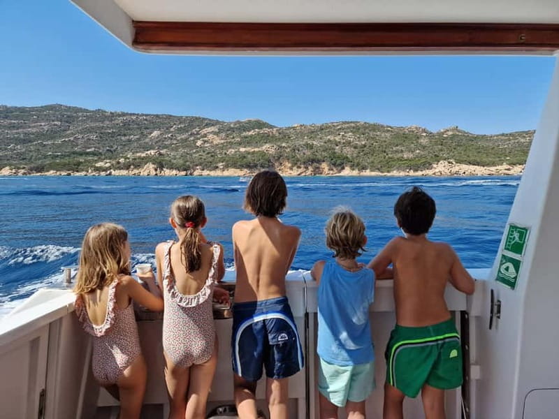 Palau: La Maddalena Archipelago Comfort Boat Tour with Stops - Starting in Palau: arrive early and stay organized