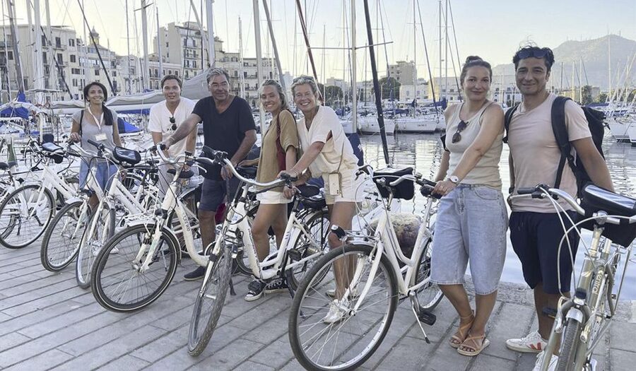 Palermo: Guided Bike Tour with Street Food Tasting - Chiara, Daniele, and the safety of the group