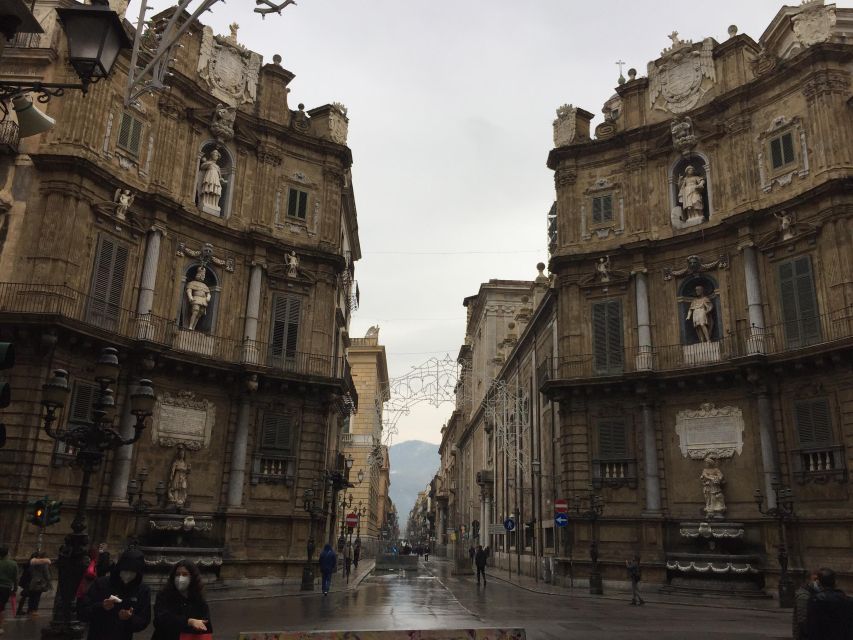 Palermo: Markets and Monuments City Center Walking Tour - Entering Palermo Cathedral