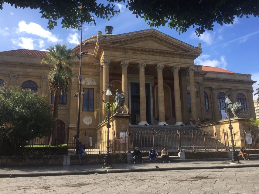 Palermo: Markets and Monuments City Center Walking Tour - Pretoria Square and the Palace of the City