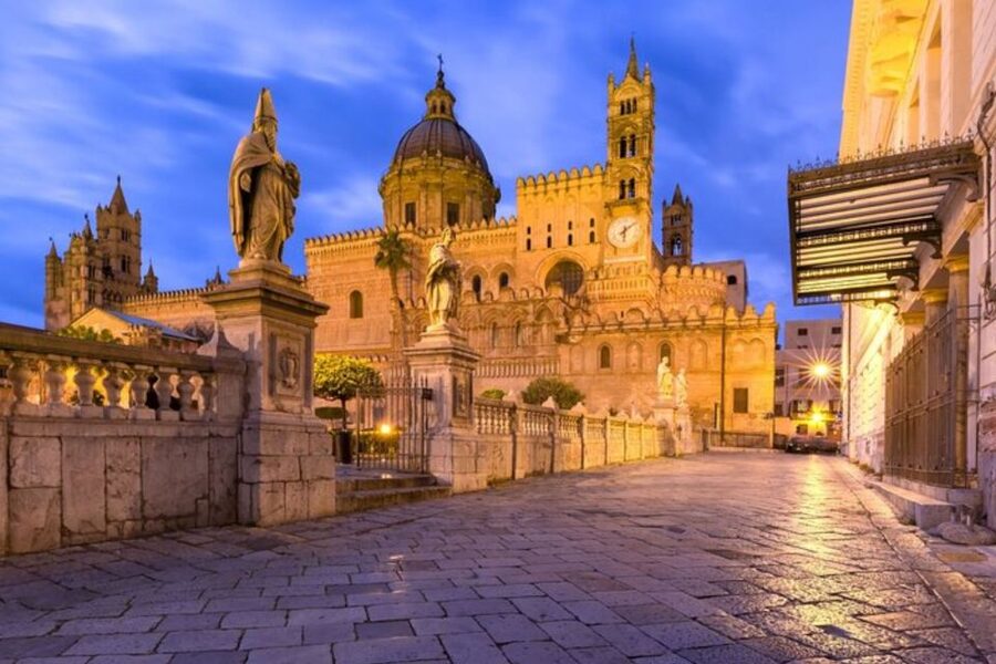 Palermo: Private Custom Walking Tour with Local Guide - Why a private guide helps in Palermo