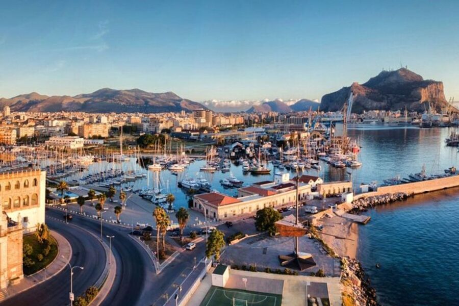 Palermo: Private Custom Walking Tour with Local Guide - Languages, access, and simple booking advantages