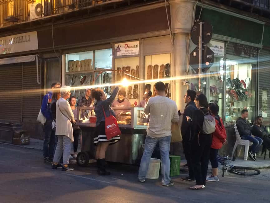 Palermo: Small Group Night Street Food Tour - Sicilian beer and wine with the food