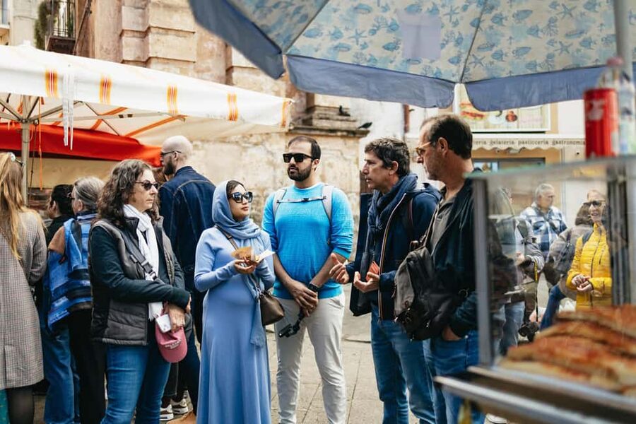 Palermo: Street Food and History Walking Tour - Palermo Cathedral and the clothing rules