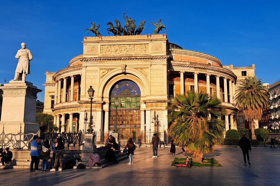 Palermo, tour tra monumenti unici e mercati colorati - Teatro Massimo and Palermo’s Belle Époque story