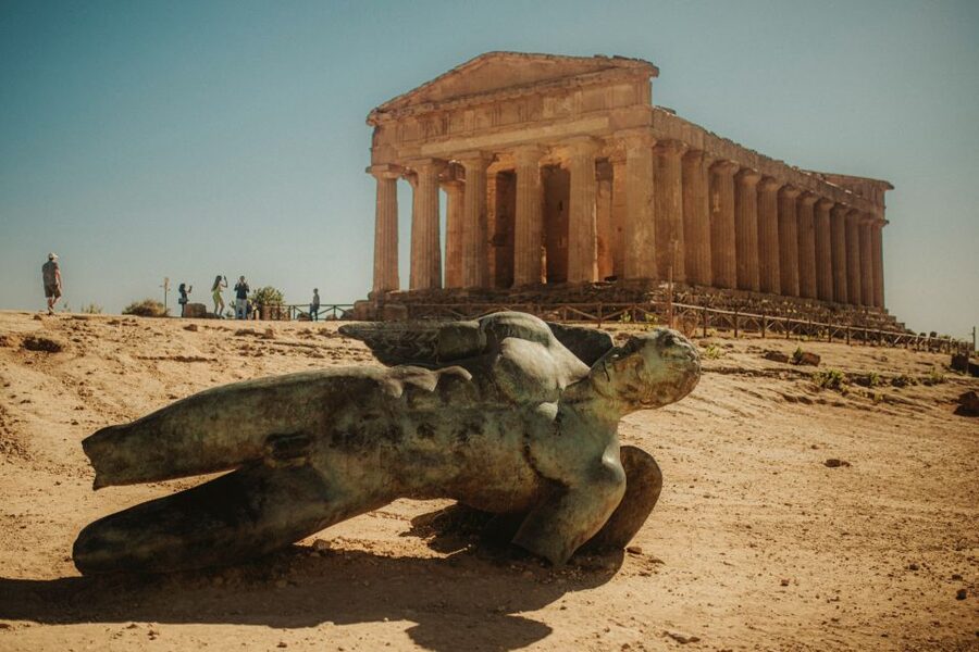 Palermo: Valley of the Temples and Scala dei Turchi Day Trip - The 15-minute café stop