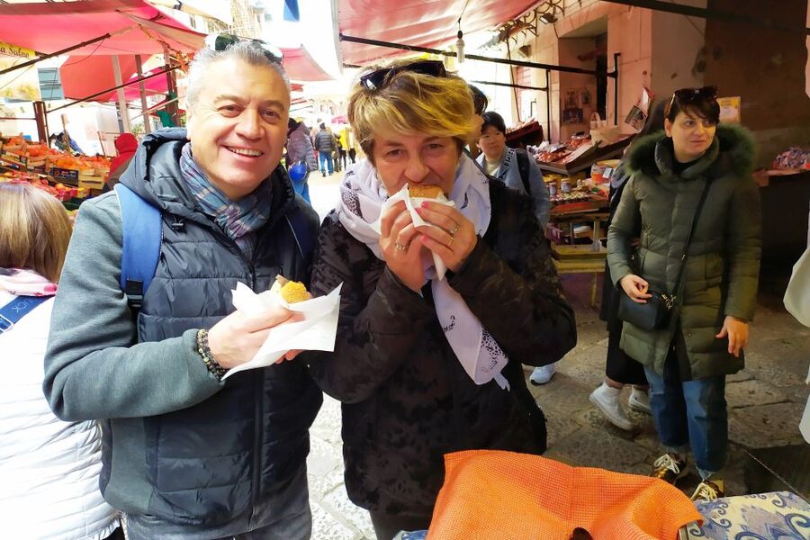 Palermo: Walking Tour of Historic Markets and Monuments - Teatro Massimo And Palermo’s Ghost Stories