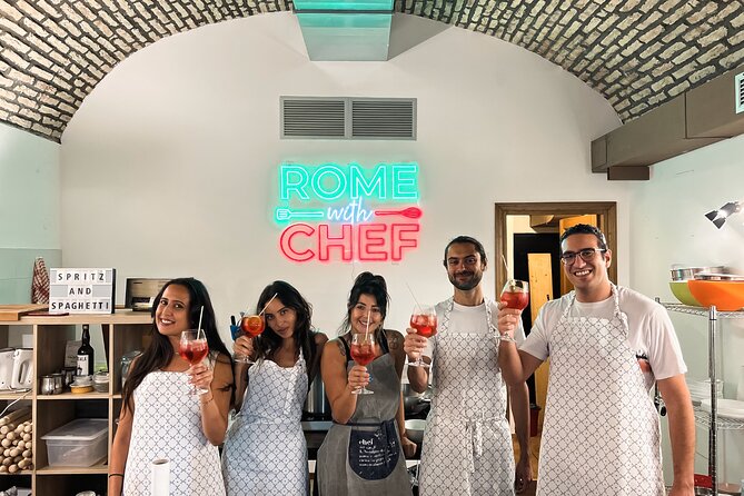 Pasta Cooking Class Near the Colosseum with 3 Spritz Cocktails - Carbonara or cacio e pepe for the meal