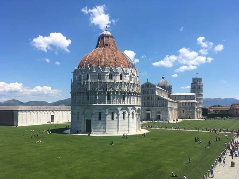 Pisa: Baptistery and Cathedral Tour & Leaning Tower Option - The Baptistery and its famous echo