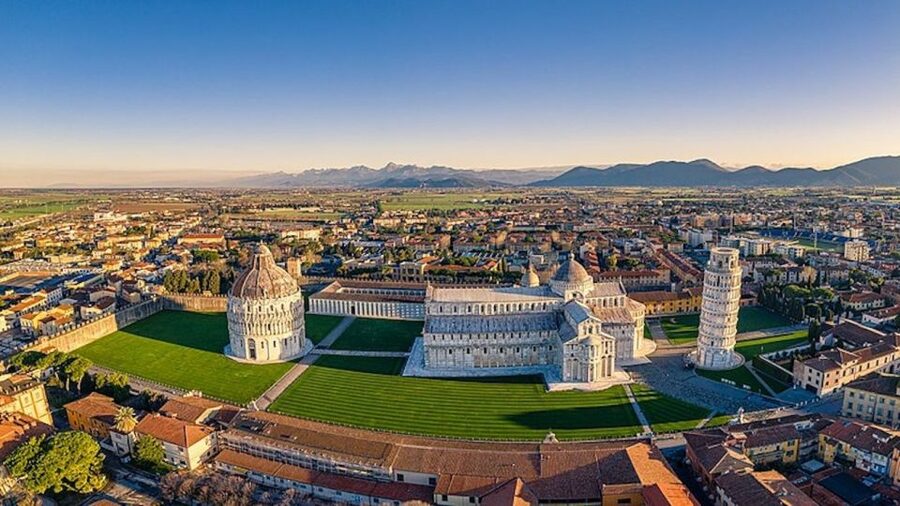 Pisa: Guided Tour with Optional Tower Tickets - Timing, clothing, and practical limits