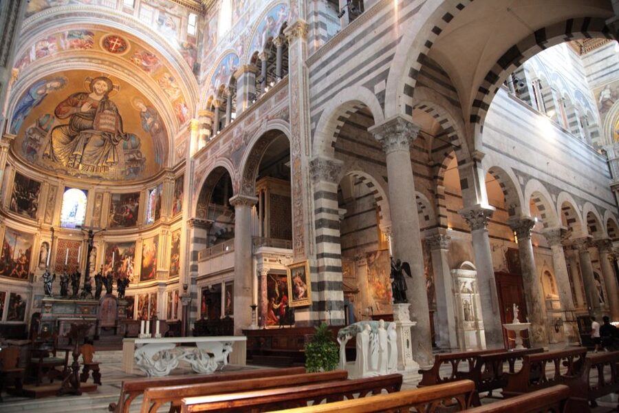 Pisa: Guided Walking Tour with Optional Leaning Tower Ticket - The Baptistery and its unusual round form