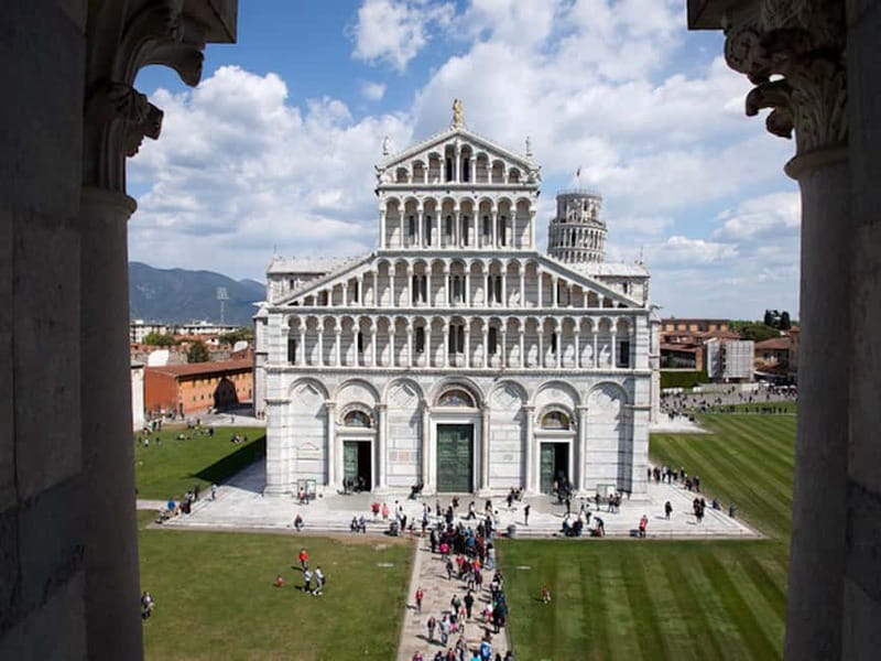 Pisa: Leaning Tower & Cathedral Tickets with Timed Entry - Why the Leaning Tower is worth the climb