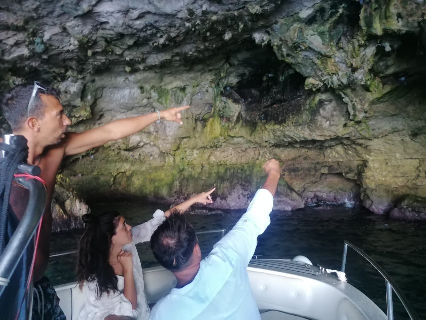 Polignano a Mare: Boat Tour with Prosecco and Snacks - More Caves Along the Polignano Coast