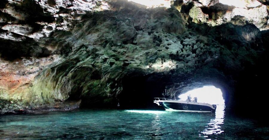 Polignano a Mare: Boat Trip, Swim & Cave with Aperitif - Key points to know before booking