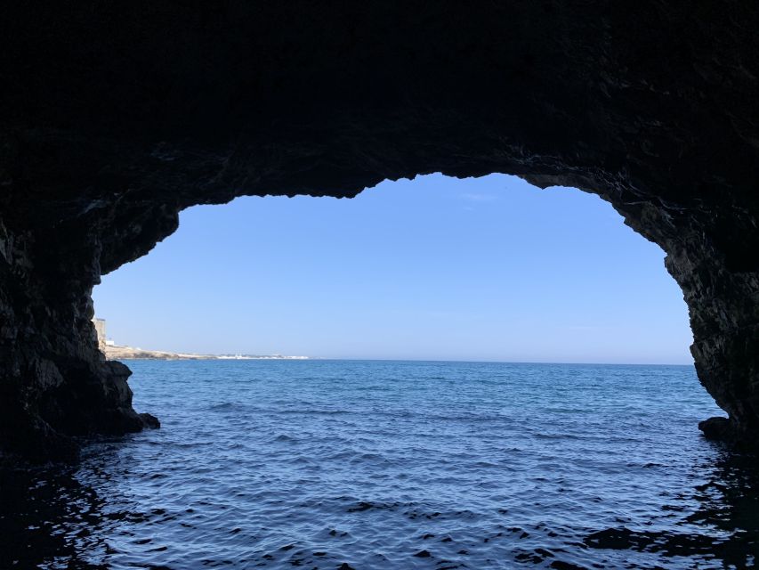 Polignano a Mare: Cave Boat Tour with Aperitif - Cala Port’Alga and Grotticella Sella