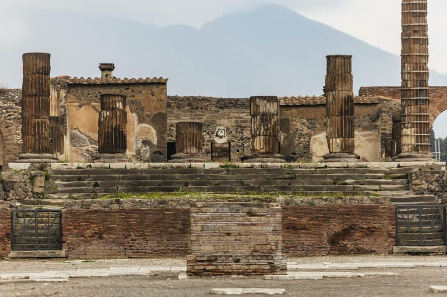 Pompeii: Afternoon to Sunset Guided Tour with Ticket - Theater, bakeries, and housing blocks