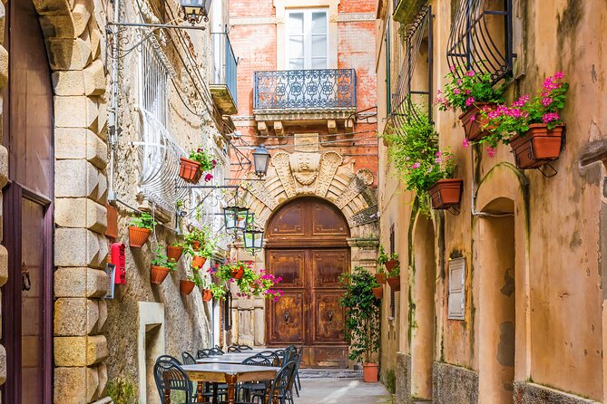 Pompeii, Amalfi Coast and Positano Day Trip from Rome - Pompeii in two hours