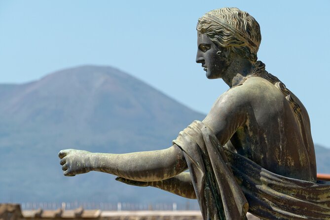 Pompeii and Mount Vesuvius Day Trip from Rome with Pizza Lunch - Ercolano pizza lunch and Bay of Naples views