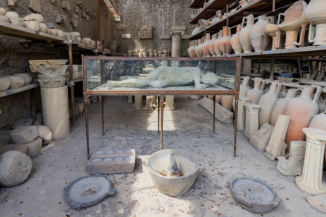 Pompeii and Mount Vesuvius Day Trip from Rome with Pizza Lunch - Weather, timing, and the realities of a 12-hour day