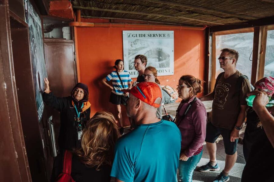Pompeii and Mount Vesuvius excursion from Naples - FAQ