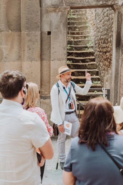 Entry Ticket and Guided Tour with an Archaeologist