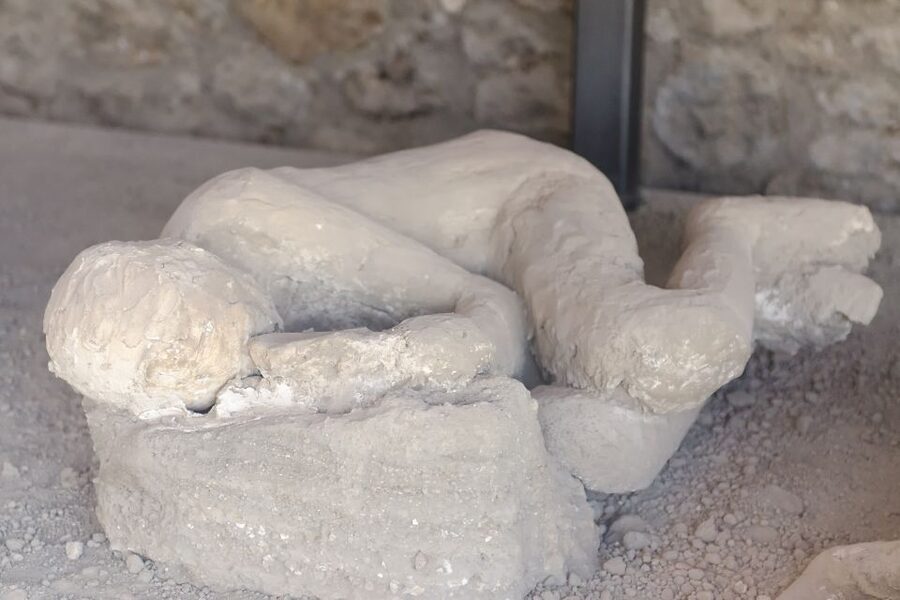 Pompeii: Entry Ticket with Optional Audio Guide - Walking the ancient streets and public buildings