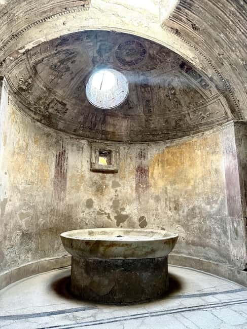Pompeii: Exclusive Tour with Archaeologist and Entry Tickets - Key reasons this Pompeii tour works well