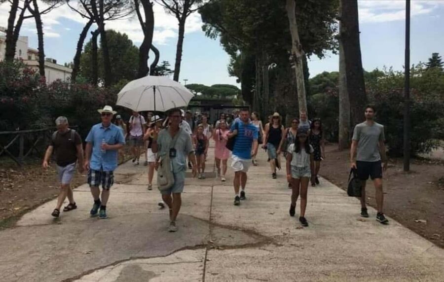Pompeii: Group Tour with an Archeologist Guide - After the ruins: modern Pompeii
