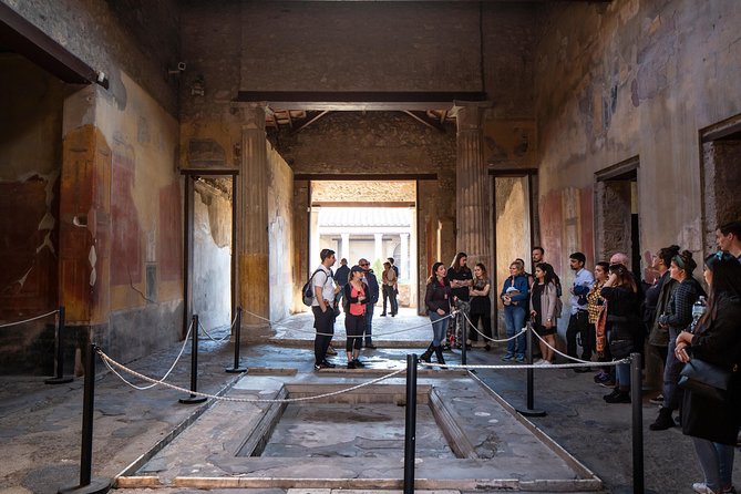 Pompeii & Mt.Vesuvius Day Tour from Naples with Pizza Lunch - Pizza lunch: included, but keep expectations flexible