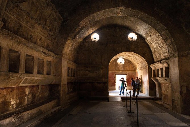 Pompeii & Mt.Vesuvius Day Tour from Naples with Pizza Lunch - Weather is the biggest risk