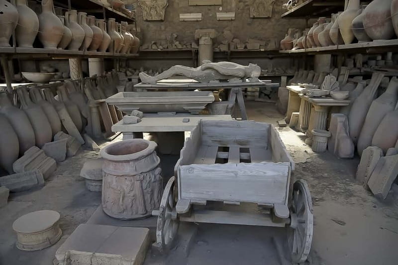 Pompeii Ruins Private Tour with Optional Skip-the-Line Entry - Meeting your guide and entering the ruins