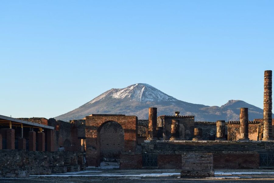 Pompeii: Skip-the-Line Entrance Ticket with Audio Guide - What skip-the-line really saves