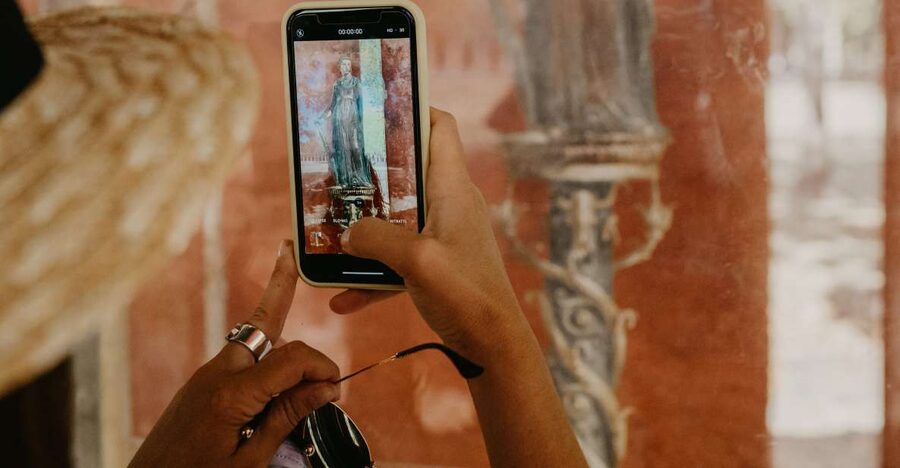 Pompeii: Skip-the-Line Entry Ticket with Digital Guide App - Entering Pompeii without the regular ticket queue
