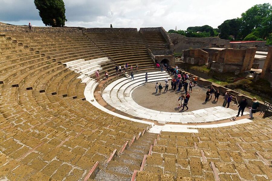 Pompeii: Skip-the-Line Guided Tour with Expert Archaeologist - The Forum, temples, and public life