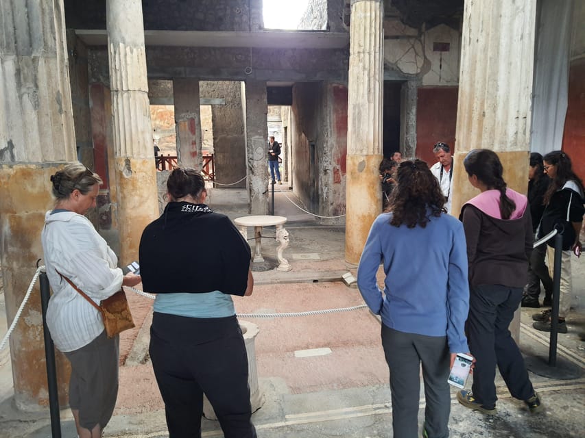 Pompeii: Skip-the-Line Tickets and Tour with Archaeologist - Key things to know before you book