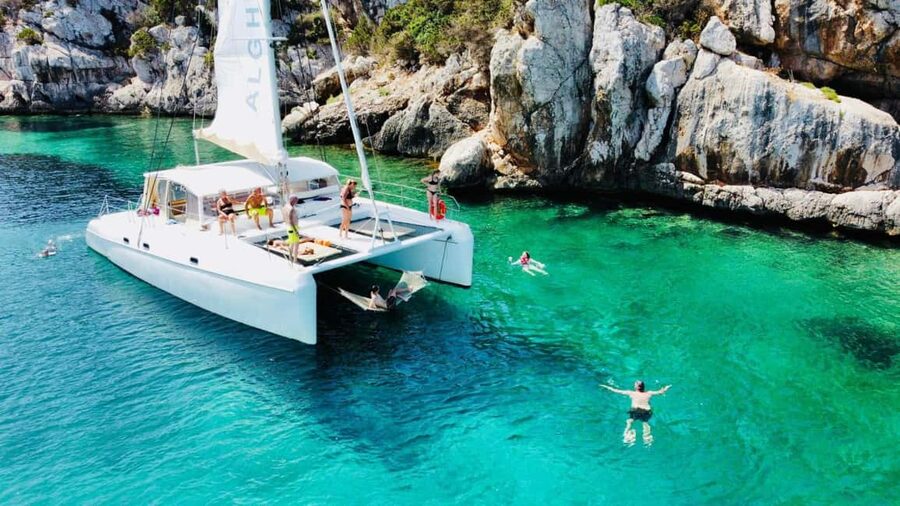 Porto Conte: Half-day catamaran tour with aperitif - Key points to know before booking