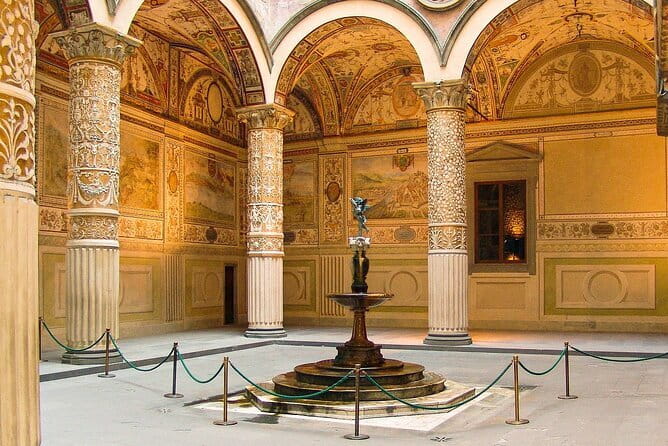 Private Florence Tour: 3-Hour Walking Tour with a Licenced Guide - Dante’s neighborhood and a quieter Florence