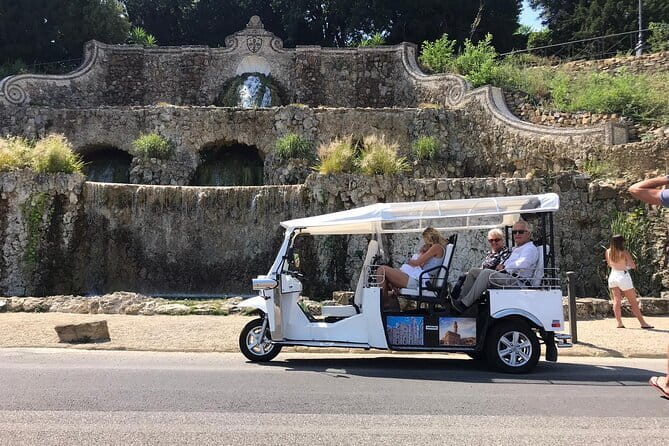 Private Florence Tour by Golf Cart ETukTuk with Audio Guide - The bridges, Ponte Vecchio, and Dante’s Florence