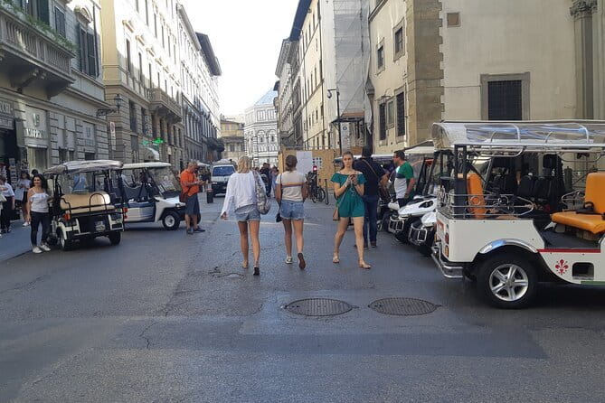 Private Florence Tour by Golf Cart ETukTuk with Audio Guide - The Piazzale Michelangelo upgrade