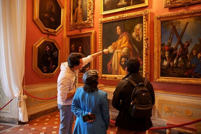 PRIVATE Full-Day Siena, San Gimignano and Chianti from Florence - What the driver does, and what you do yourself