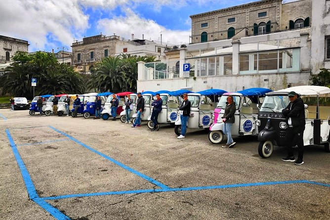 Private Tour of the Medieval Village of Ostuni by Tuk Tuk - The important difference between a driver and a guide