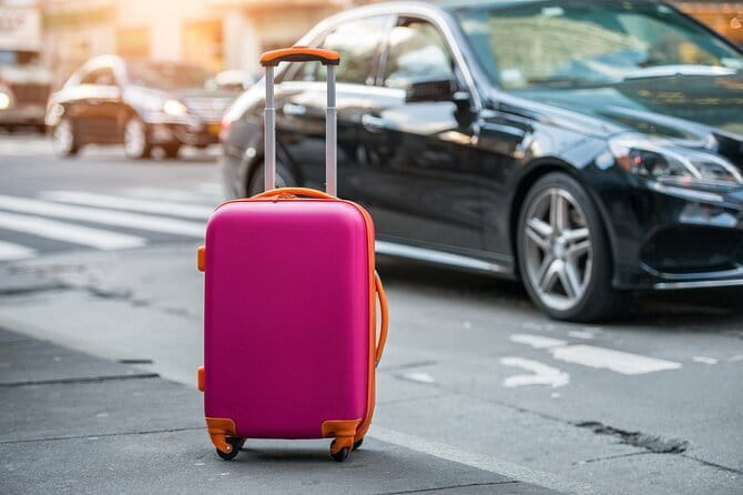 Private Transfer from Florence Airport to your Hotel in Florence - Meeting your driver at Florence Airport