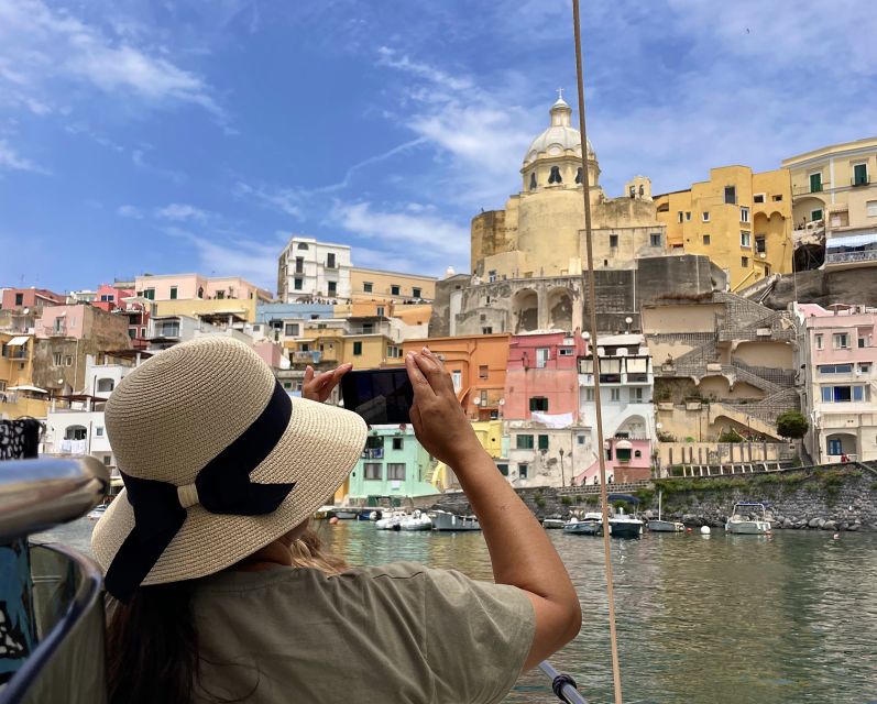 Procida: Boat Tour with Swimming Stops and Underwater Photos - What the snorkeling and photo package really adds