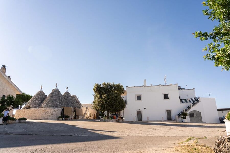 Puglia: Masseria Seppunisi Tour, Cheese, Burrata Tasting - Key things to know before visiting