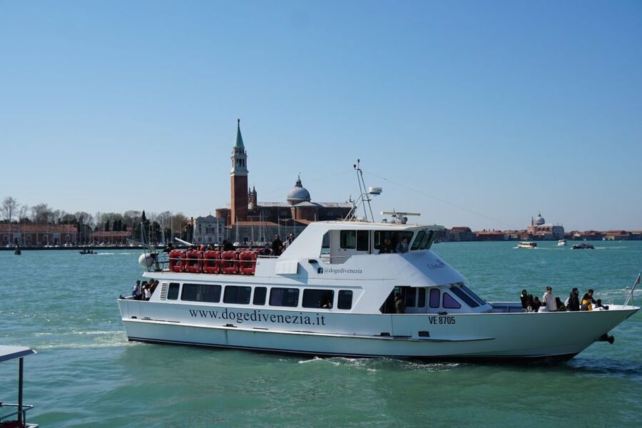 Punta Sabbioni: Murano, Burano & Torcello Guided Boat Tour - What the $35 price really covers