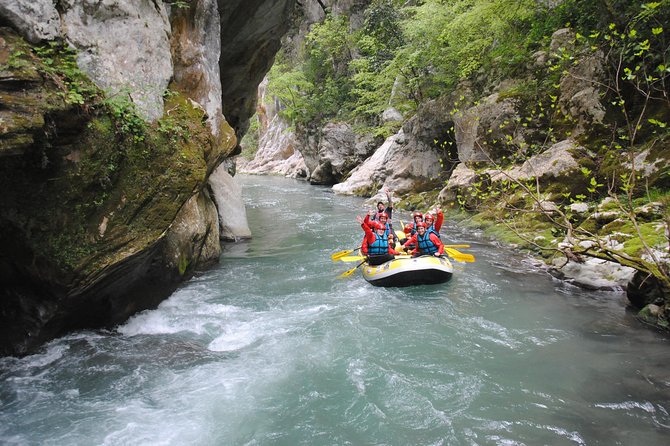 Rafting "Canyon" - Grotta del Romito and the cultural side of the route