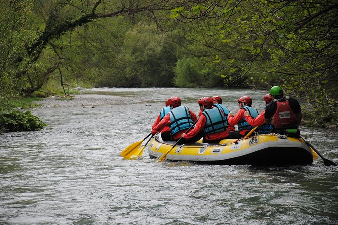 Rafting "Canyon" - Getting ready with the 20-minute safety briefing